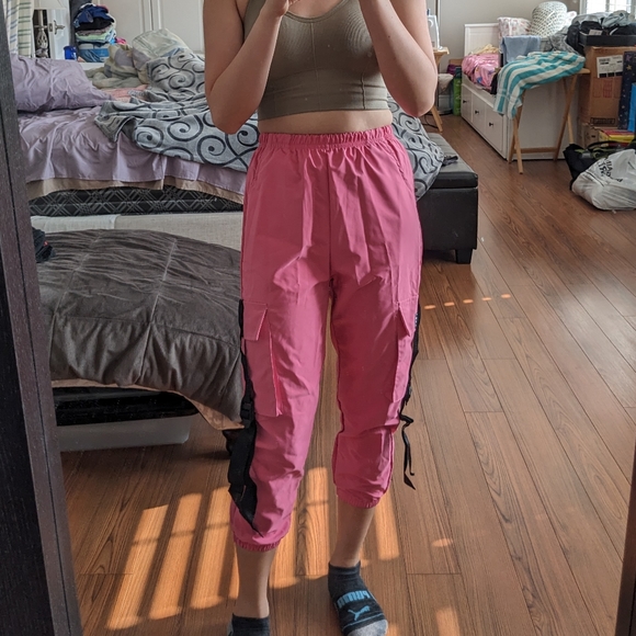 Cargo Pants - Picture 2 of 3